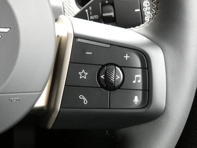 MINI MINI COOPER SE FAVOURED TRIM 2025 — миниатюра 3