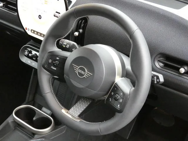 MINI MINI COOPER S CLASSIC TRIM 2026 — миниатюра 2