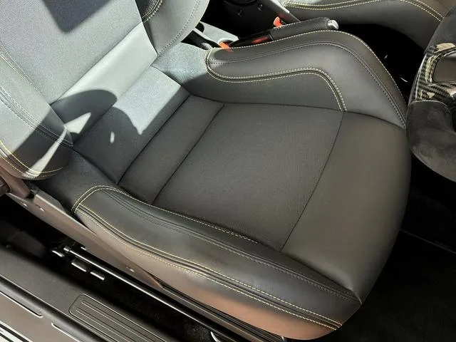Abarth ABARTH 695 75 ANNIVERSARIO BASE GRADE 2024 — миниатюра 5