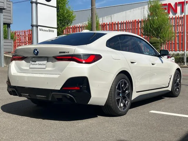 BMW i4 E DRIVE 40 M SPORT HI-LINE PACKAGE 2025 — миниатюра 4