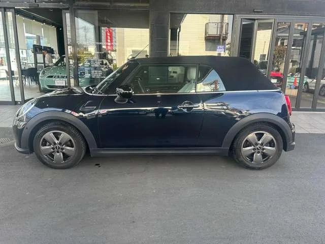 MINI MINI COOPER CONVERTIBLE CLASSIC TRIM 2023 — миниатюра 2