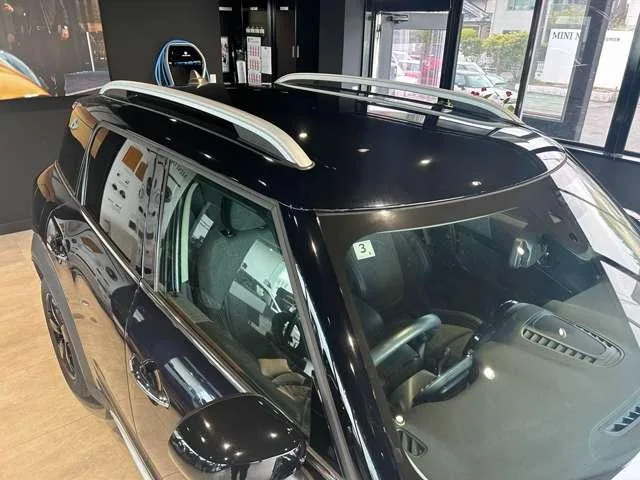 MINI MINI COOPER D CROSSOVER CLASSIC TRIM 2022 — миниатюра 3