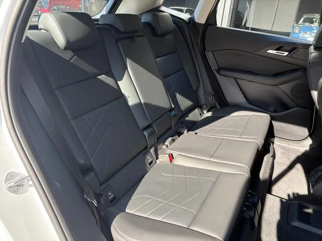 BMW 2 Series 218I ACTIVE TOURER EXCLUSIVE 2025 — миниатюра 5
