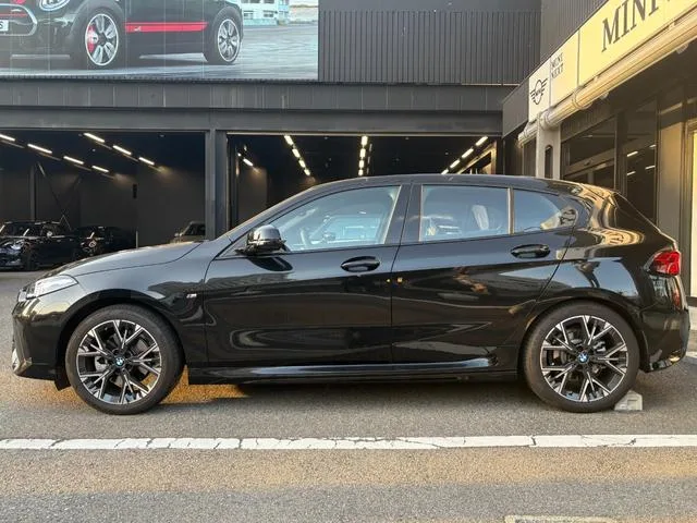BMW 1 Series 120 M SPORT 2025 — миниатюра 3