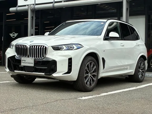BMW X5 X DRIVE 40D M-SPORT 2025 — фото 1, купить с доставкой в Москву