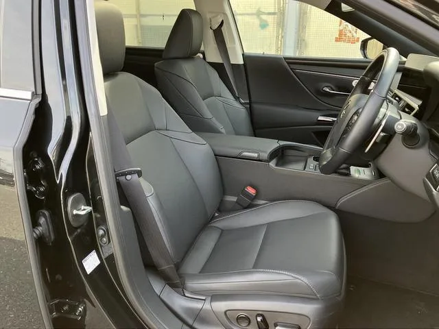 Lexus ES ES300H 2024 — миниатюра 3