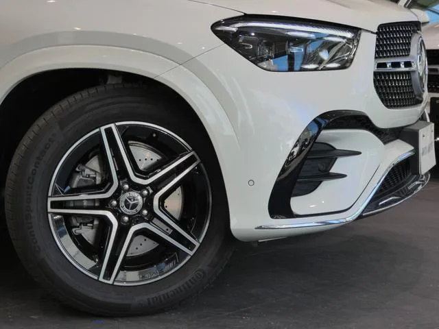 Mercedes-Benz GLE GLE300D 4MATIC AMG LINE PACKAGE 2024 — миниатюра 2