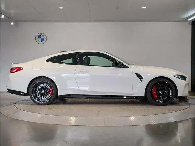 BMW M4 M4 COUPE COMPETITION M X DRIVE 2025 — миниатюра 3