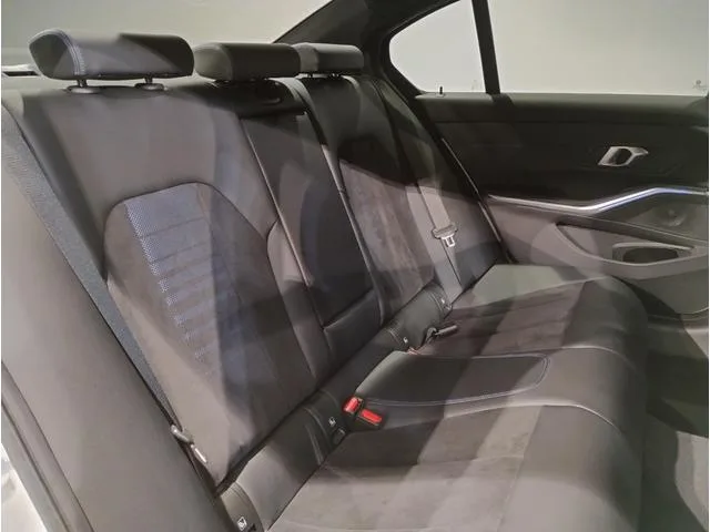 BMW 3 Series 318I M SPORT EDITION SHADOW 2024 — миниатюра 4