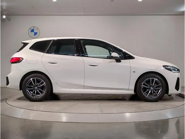 BMW 2 SERIES 218D ACTIVE TOURER M-SPORT 2024 — миниатюра 3