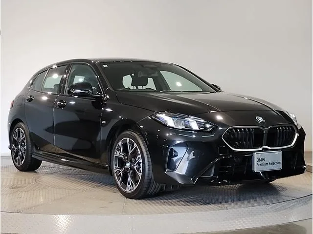 BMW 1 Series 120 M SPORT 2025 — миниатюра 4