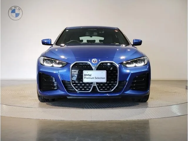 BMW i4 E DRIVE 35 M SPORT 2023 — миниатюра 3