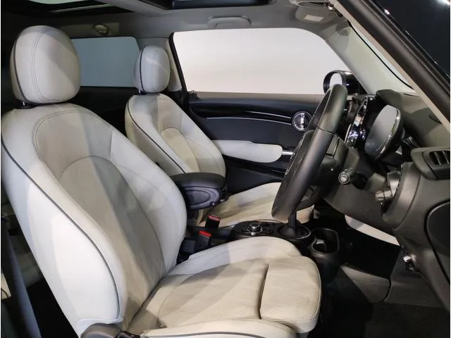MINI MINI COOPER S CLASSIC TRIM 2022 — миниатюра 5