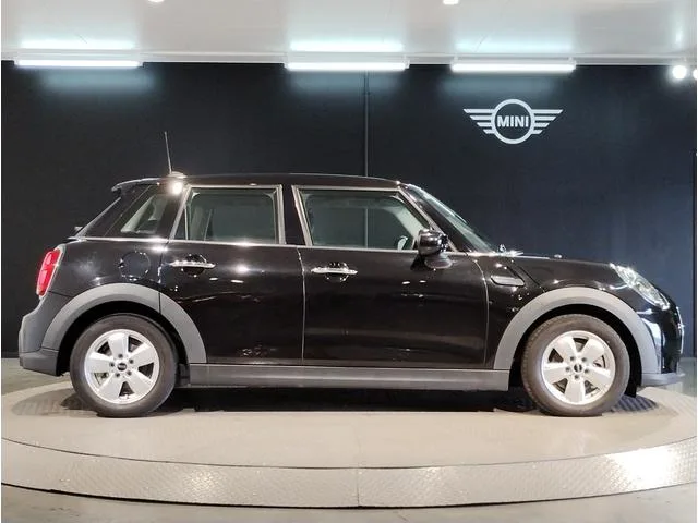 MINI MINI ONE CLASSIC TRIM 2022 — миниатюра 3