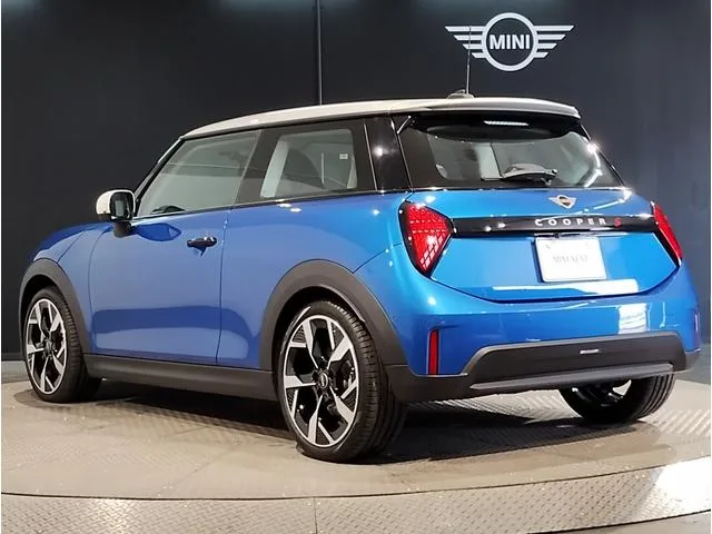 MINI MINI COOPER S CLASSIC TRIM 2025 — миниатюра 3
