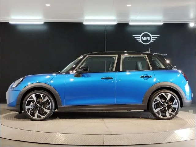 MINI MINI COOPER S CLASSIC TRIM 2025 — миниатюра 2