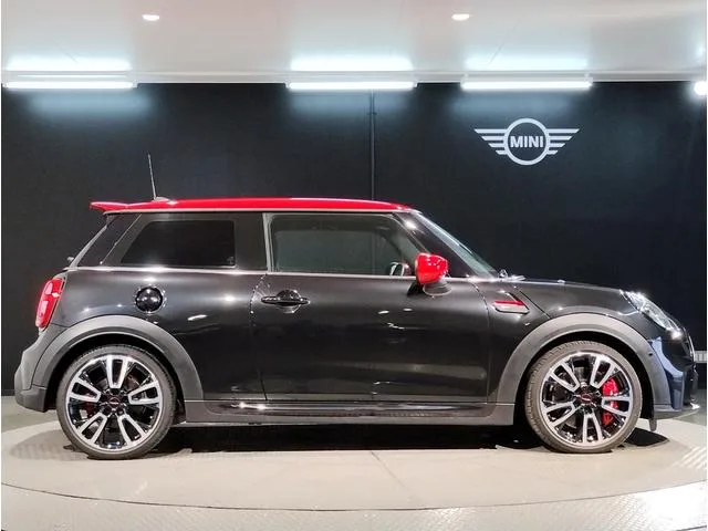 MINI MINI JOHN COOPER WORKS PREMIUM PLUS PACKAGE JOHN COOPER WORKS TRIM 2023 — миниатюра 3