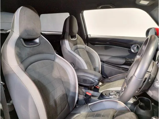 MINI MINI JOHN COOPER WORKS PREMIUM PLUS PACKAGE JOHN COOPER WORKS TRIM 2023 — миниатюра 4