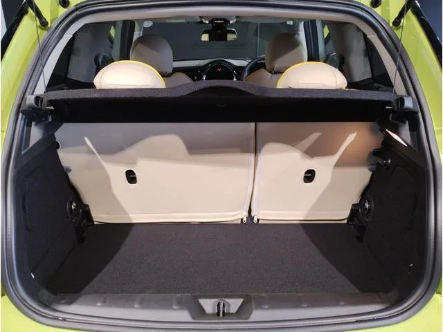MINI MINI COOPER S PREMIUM PLUS PACKAGE CLASSIC TRIM 2023 — миниатюра 5