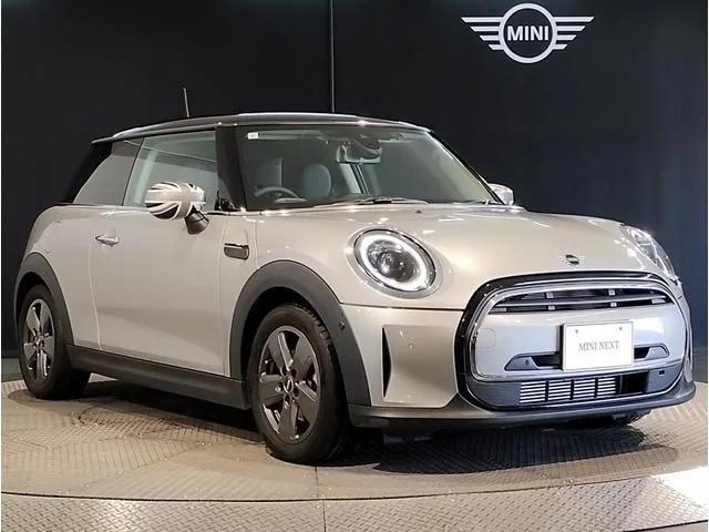 MINI MINI COOPER D PREMIUM PLUS PACKAGE CLASSIC TRIM 2023 — миниатюра 2
