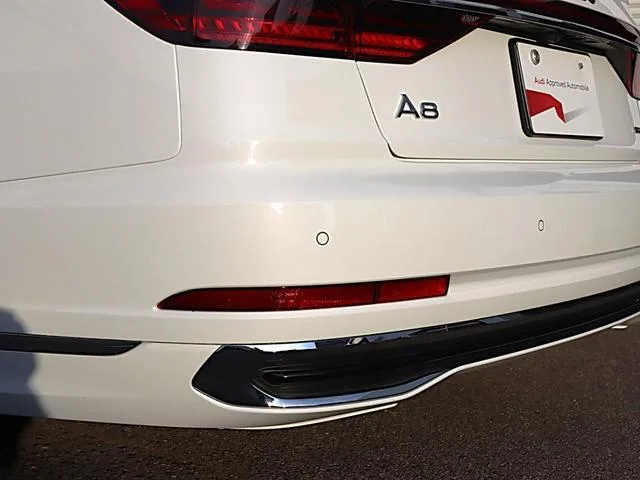 Audi A8 55TFSI QUATTRO 2023 — миниатюра 5