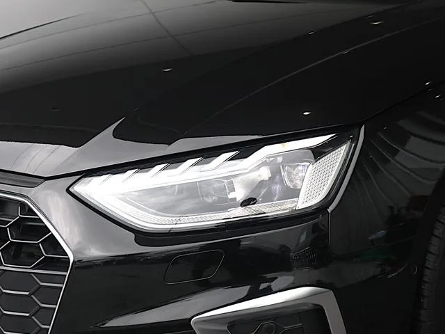 Audi A4 2023 — миниатюра 3