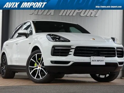 Porsche Cayenne 2022 купить в Москве