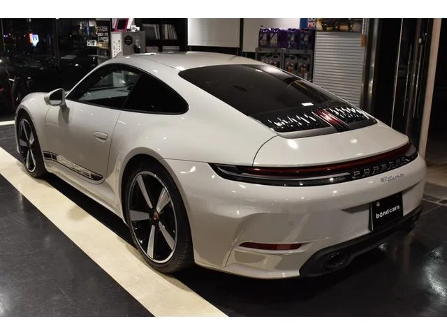 Porsche 911 911 CARRERA 2024 — миниатюра 3