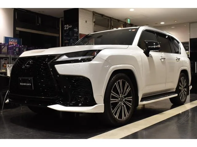 Lexus LX LX600 2023 — фото 1, купить с доставкой в Москву
