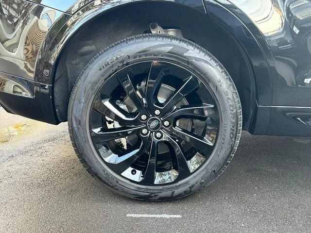 Land Rover Discovery Sport DYNAMIC SE P250 2024 — миниатюра 4