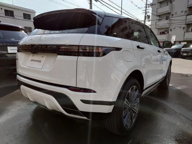 Land Rover RANGE ROVER EVOQUE DYNAMIC HSE P250 2024 — миниатюра 4