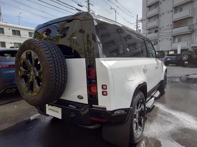 Land Rover DEFENDER 110X-DYNAMIC HSE D300 2023 — миниатюра 4