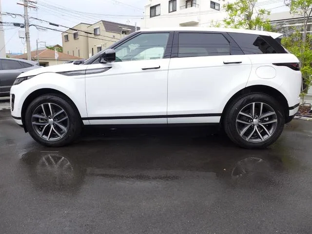 Land Rover Range Rover Evoque S P300E 2025 — миниатюра 4