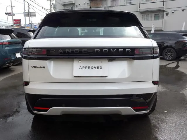 Land Rover Range Rover Velar DYNAMIC SE D200 2025 — миниатюра 3