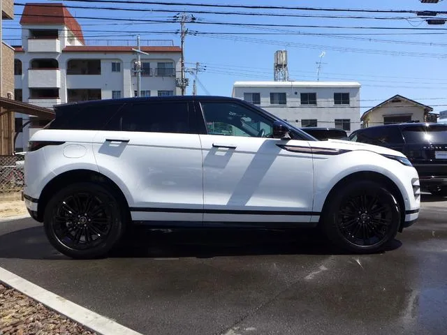 Land Rover Range Rover Evoque DYNAMIC HSE P250 2024 — миниатюра 4