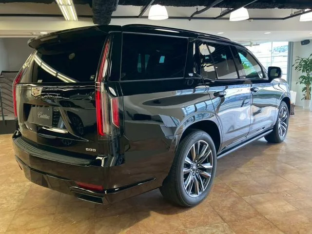 Cadillac CADILLAC ESCALADE SPORT 2022 — миниатюра 2