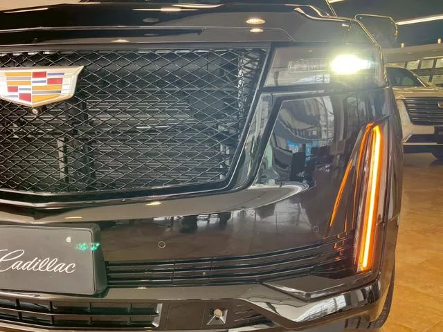 Cadillac CADILLAC ESCALADE SPORT 2022 — миниатюра 3
