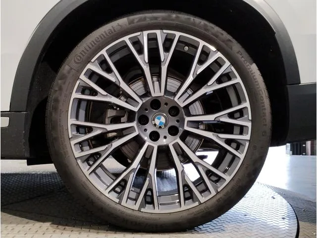 BMW X5 X DRIVE 35D EDITION X 2023 — миниатюра 5