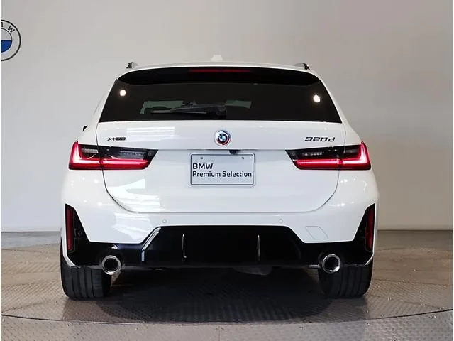 BMW 3 Series 320D X DRIVE TOURING M-SPORT 2024 — миниатюра 3
