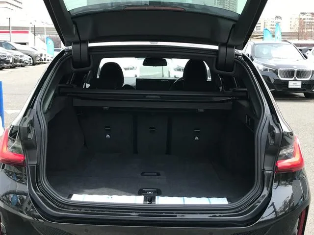 BMW 3 SERIES 320i TOURING M SPORT 2025 — миниатюра 4