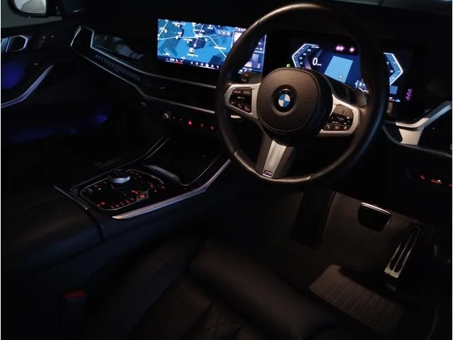 BMW X7 X DRIVE 40D M SPORT 2023 — миниатюра 4