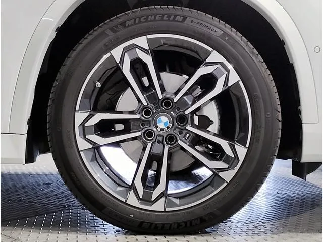 BMW X1 X DRIVE 20D M SPORT 2024 — миниатюра 4