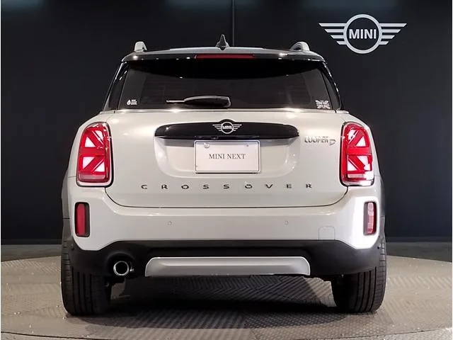 MINI MINI COOPER D CROSSOVER CLASSIC TRIM 2022 — миниатюра 3