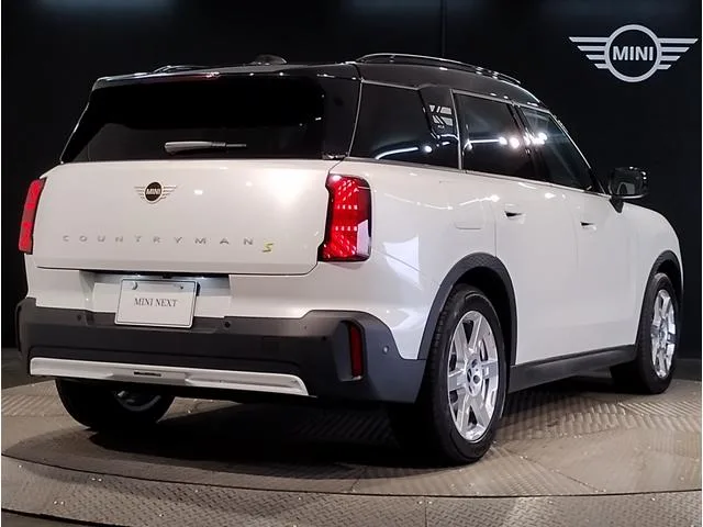 MINI MINI COUNTRYMAN SE ALL4 CLASSIC TRIM 2024 — миниатюра 3