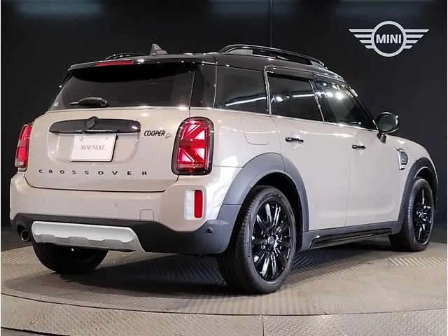 MINI MINI COOPER D CROSSOVER HIGHLANDS EDITION 2023 — миниатюра 3