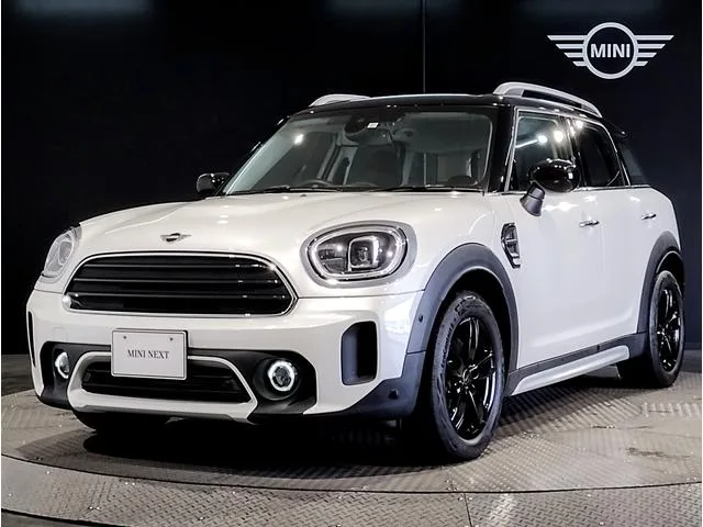 MINI MINI COOPER D CROSSOVER PREMIUM PLUS PACKAGE CLASSIC TRIM 2023 — фото 1, купить с доставкой в Москву