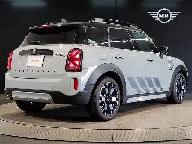 MINI MINI COOPER D CROSSOVER UNTAMED EDITION 2022 — миниатюра 3