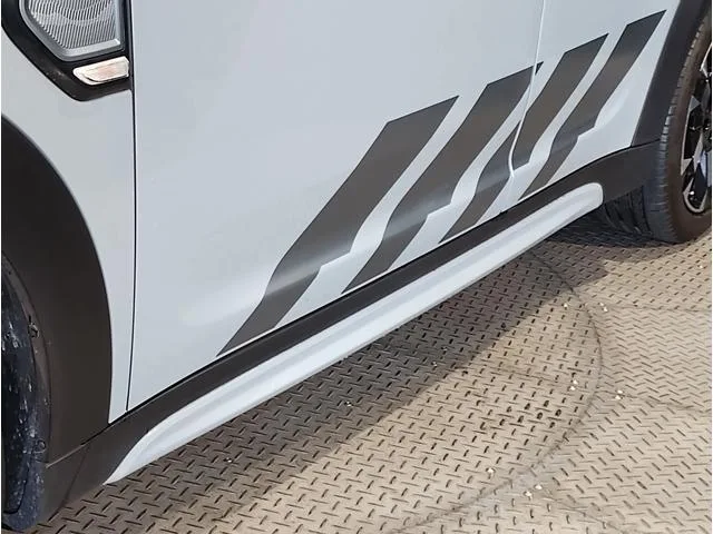 MINI MINI COOPER D CROSSOVER UNTAMED EDITION 2022 — миниатюра 5
