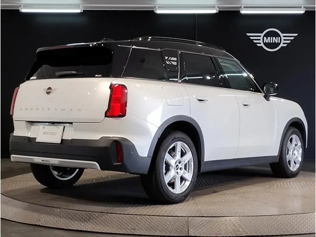MINI MINI COUNTRYMAN D CLASSIC TRIM 2025 — миниатюра 3
