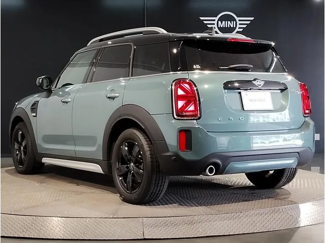 MINI MINI COOPER D CROSSOVER CLASSIC TRIM 2022 — миниатюра 2